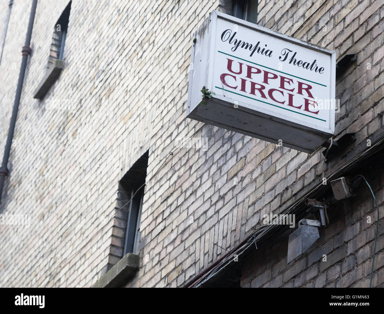 Un segno sulla parte esterna di Dublino è il teatro Olimpia. Foto Stock