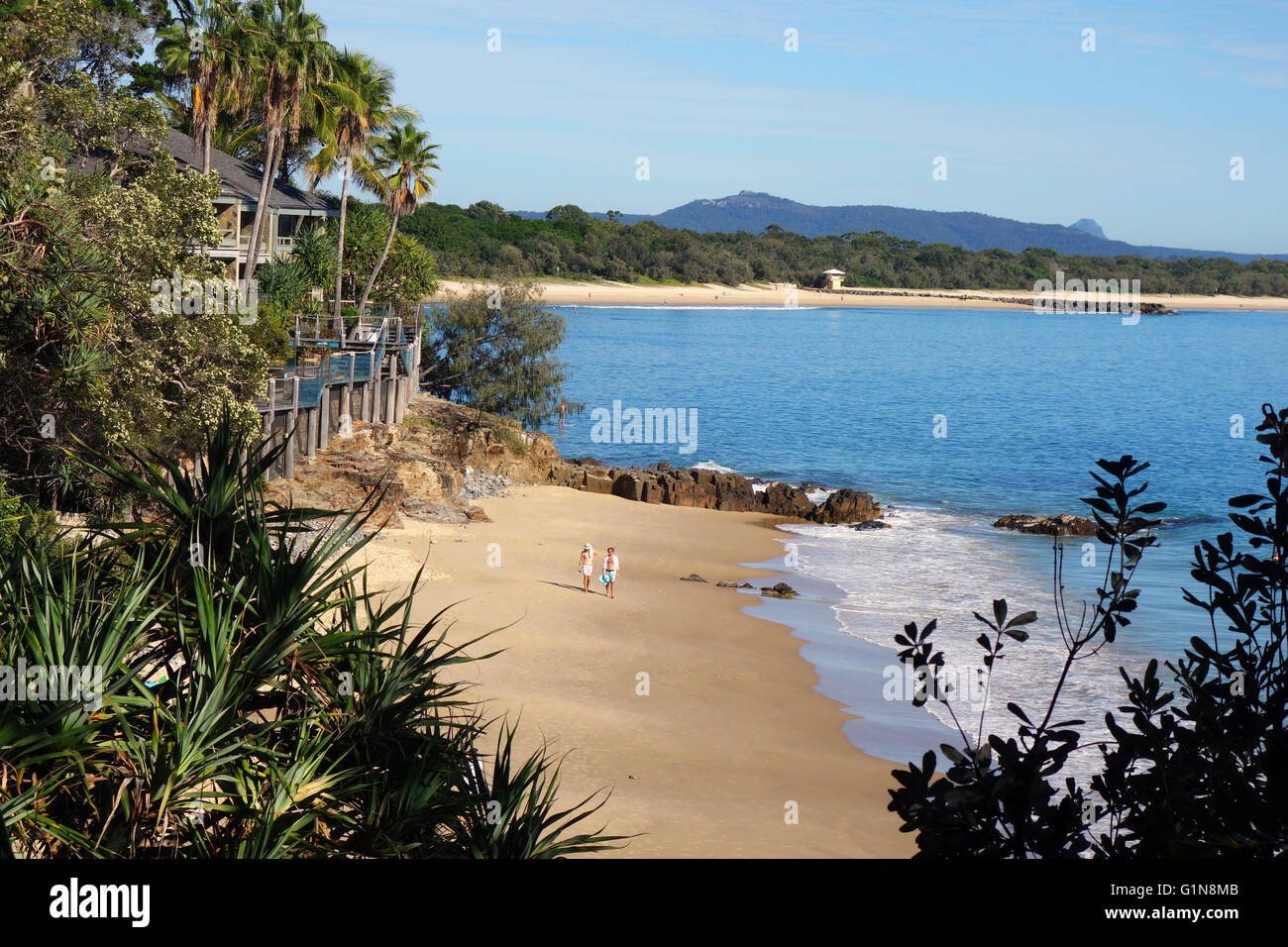 La gente sulla spiaggia a Little Bay, Noosa Shire, Sunshine Coast, Queensland, Australia. No signor o PR Foto Stock