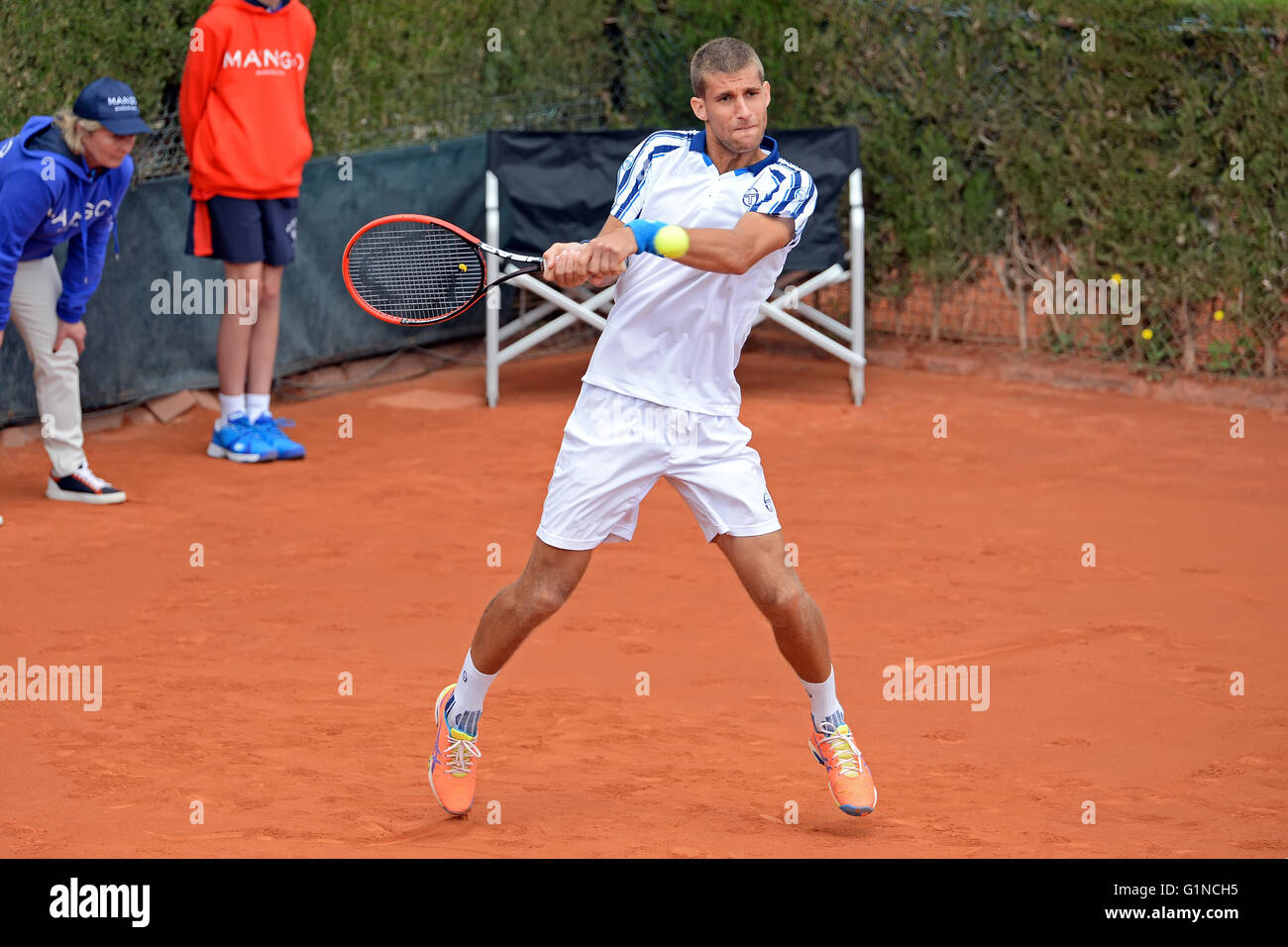 Barcellona - Apr 20: Martin Klizan (giocatore di tennis dalla Slovacchia) svolge in ATP Open di Barcellona. Foto Stock