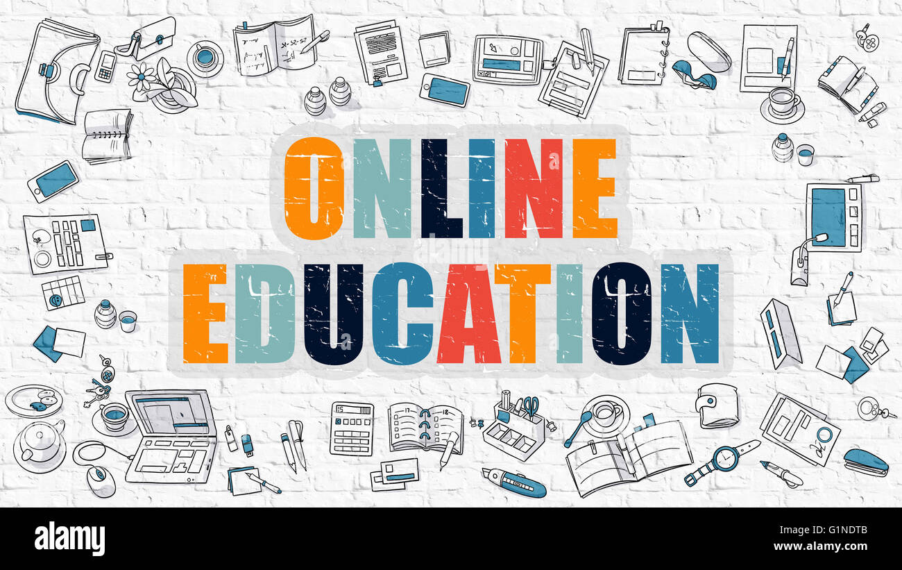 Formazione online su bianco muro di mattoni. Foto Stock