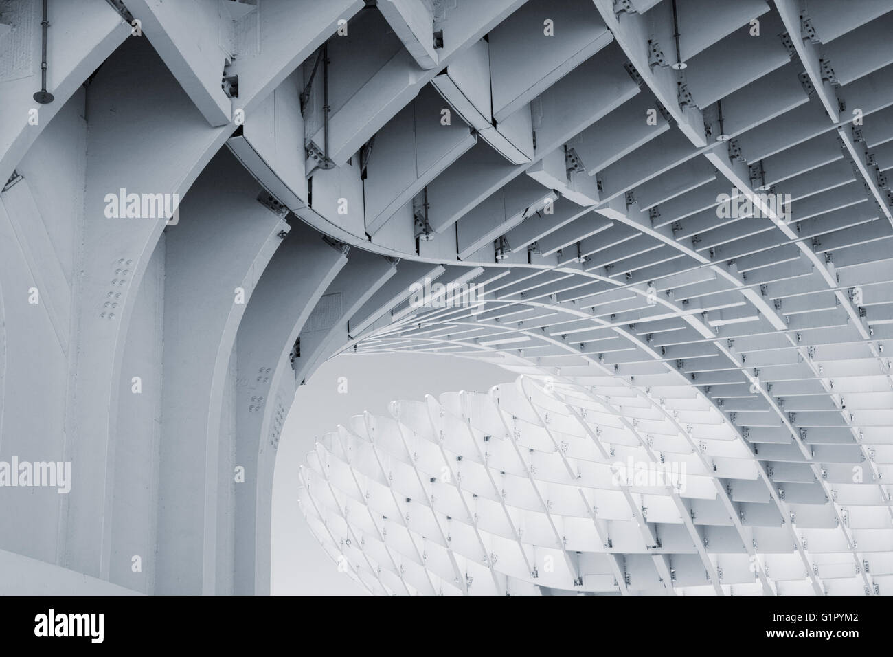 Dettaglio del Metropol Parasol edificio a Plaza de la Encarnación, Siviglia, in Spagna, in una struttura in legno dall'architetto Jürgen Mayer H. Foto Stock