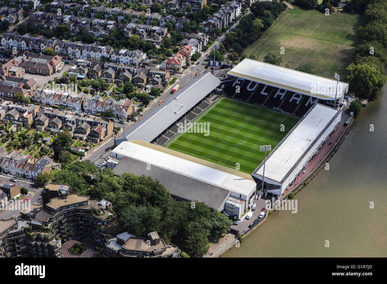 Una veduta aerea di Craven Cottage, casa di Fulham Football Club Foto Stock