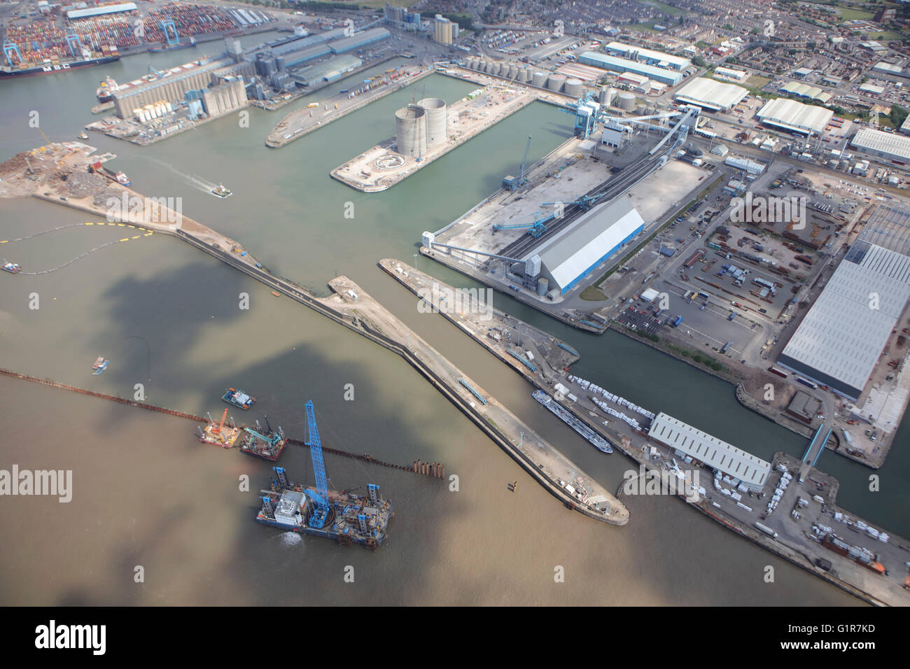 Una veduta aerea del Seaforth Dock, porto di Liverpool Foto Stock