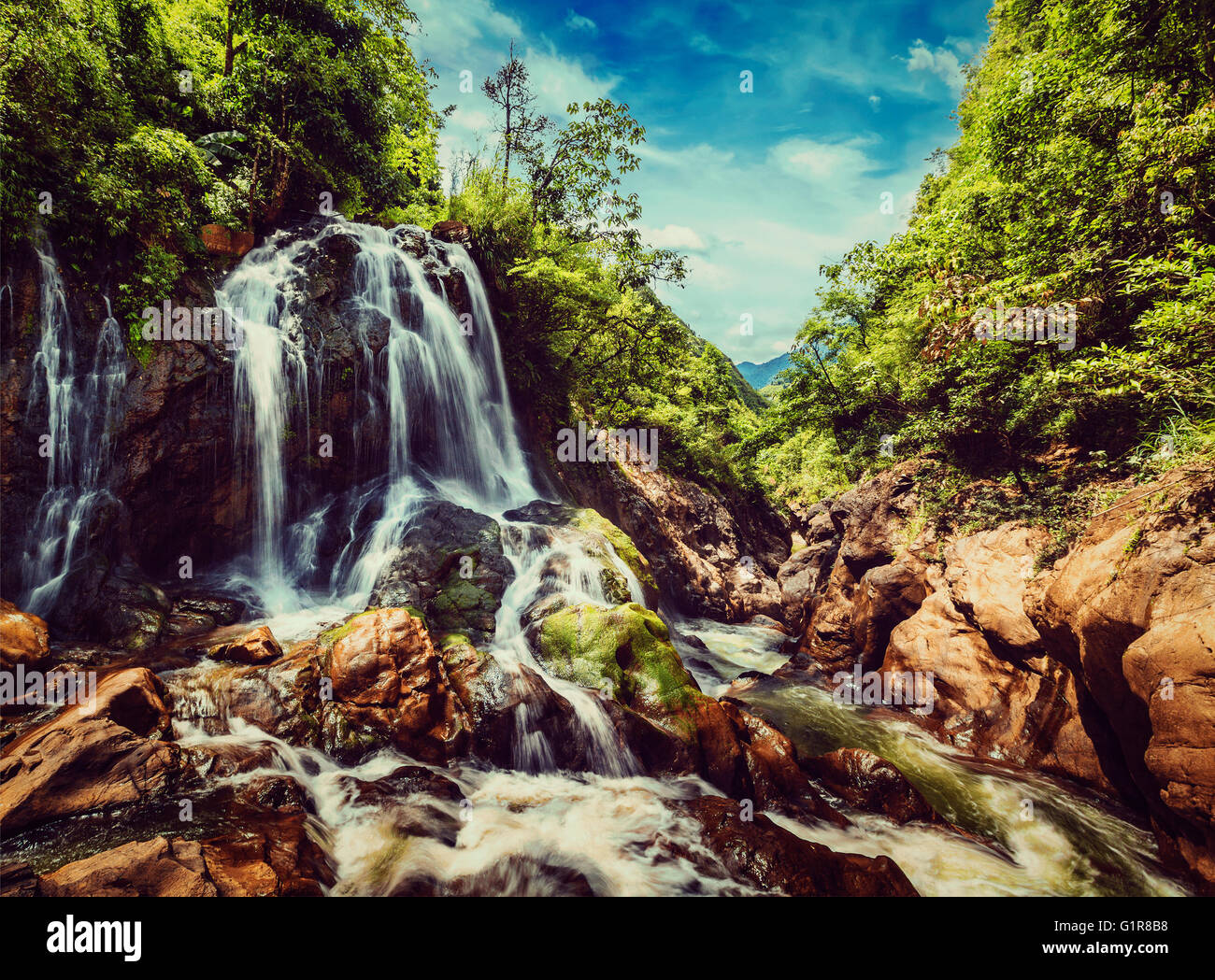 Tien Sa cascata in Vietnam Foto Stock