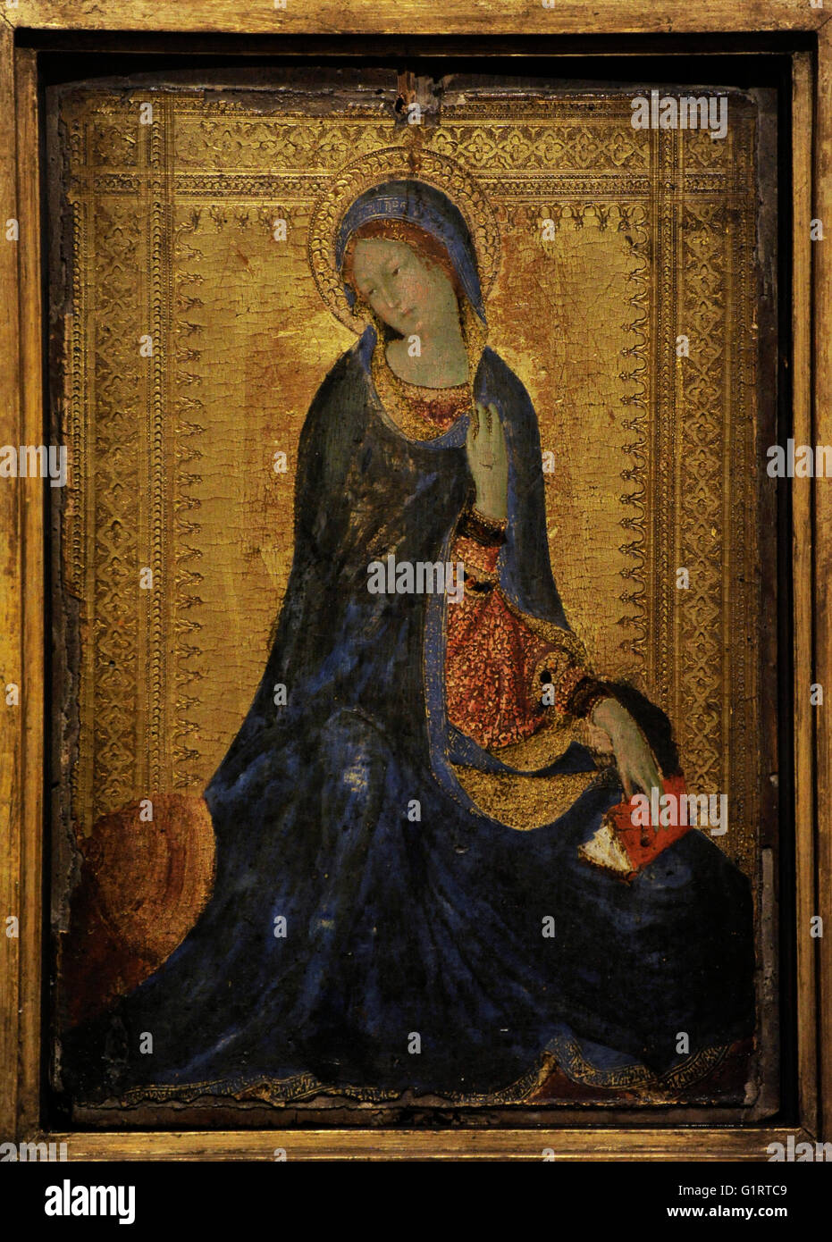 Simone Martini (c. 1284-1344). Pittore italiano. Scuola Senese. Madonna dalla scena dell'Annunciazione, 1340-1344. Parafango destro di un dittico di piegatura. Tempera su pannello. Lo stato Museo Hermitage. San Pietroburgo. La Russia. Foto Stock