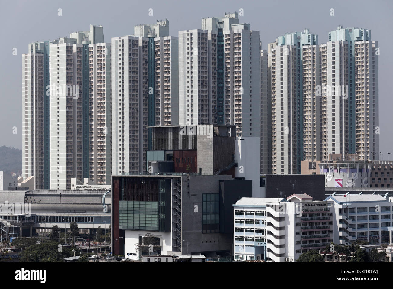 Area di sviluppo con alto edificio residenziale Tin Wai Città Nuova Shue, alloggi sociali, Yuen Long District, Nuovi Territori Foto Stock