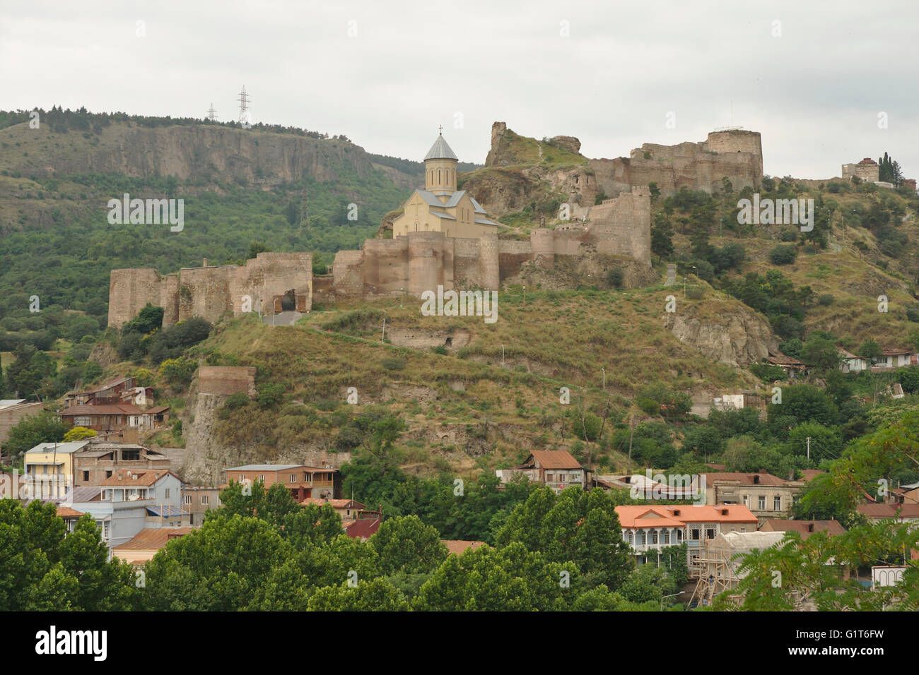 Tbilisi, fortezza Nariqala visto da Avlabari, Georgia Foto Stock
