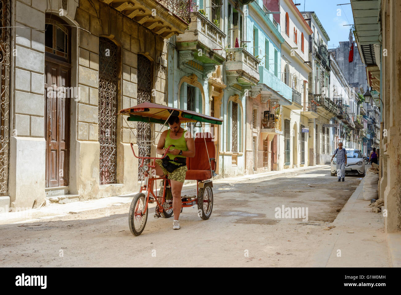 Bicicletta tradizionale taxi a l'Avana, Cuba Foto Stock