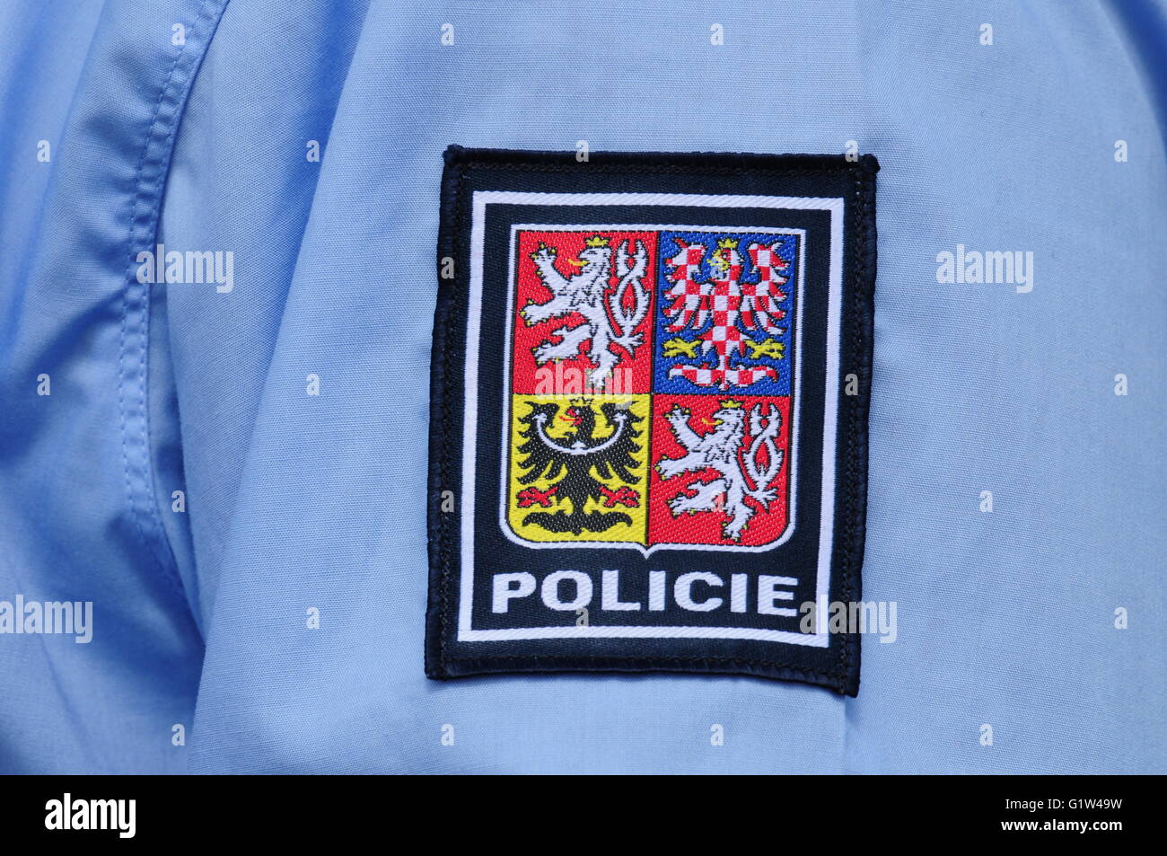 Emblema della polizia sulla sua uniforme, poliziotto, uniforme, emblema, il logo di Symbol Foto Stock