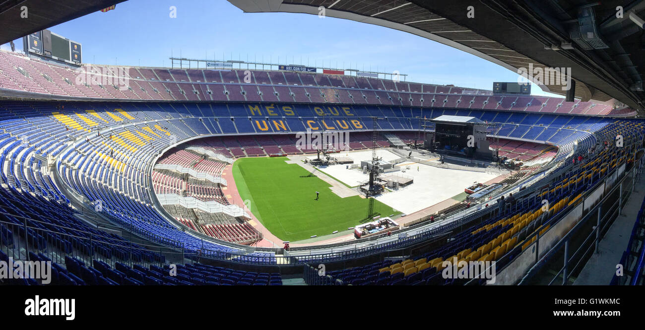 Nou Camp allo stadio di calcio di Barcellona Spagna prima di un concerto rock da Bruce Spingsteen. Foto Stock