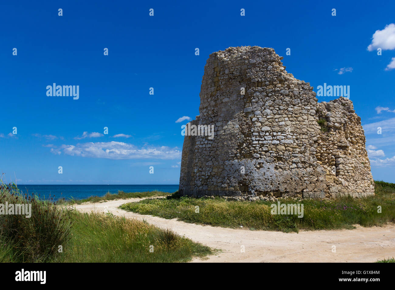 Il salento, Torre Chianca: torre costiera sbriciolare Foto Stock