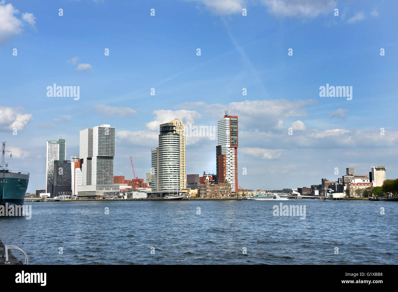 World Port Center ( Kop van Zuid ) Montevideo hotel New York Rotterdam Paesi Bassi olandese ( Nuova Maas Fiume Ponte Erasmus Swan ) Foto Stock