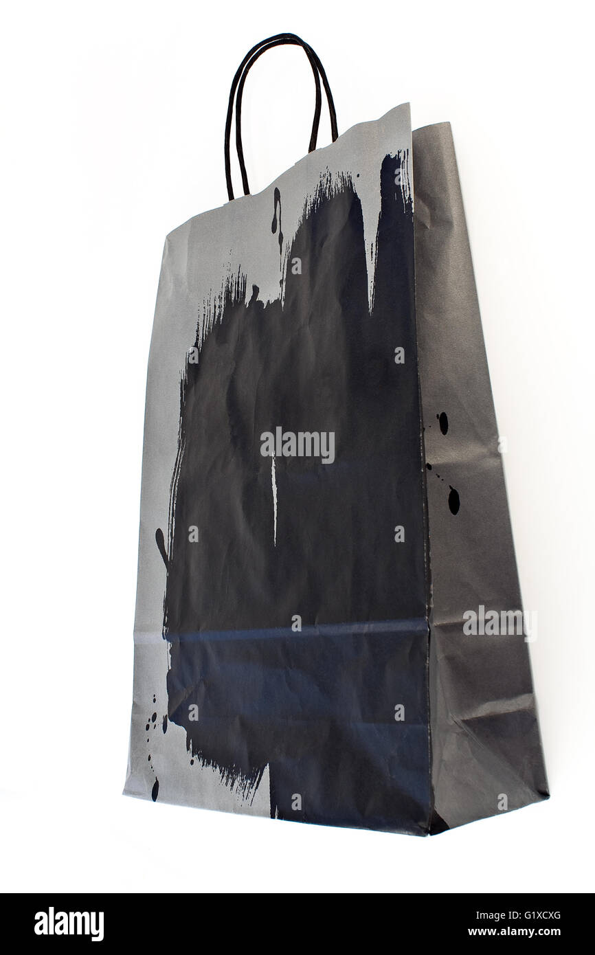 Nero e grigio carta shopping bag isolato su un bianco Foto Stock