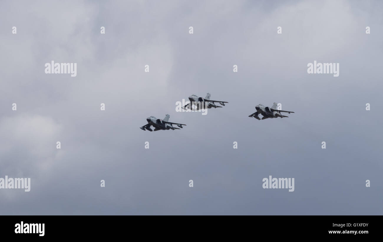 3 Tornado jet fighters in volo Foto Stock