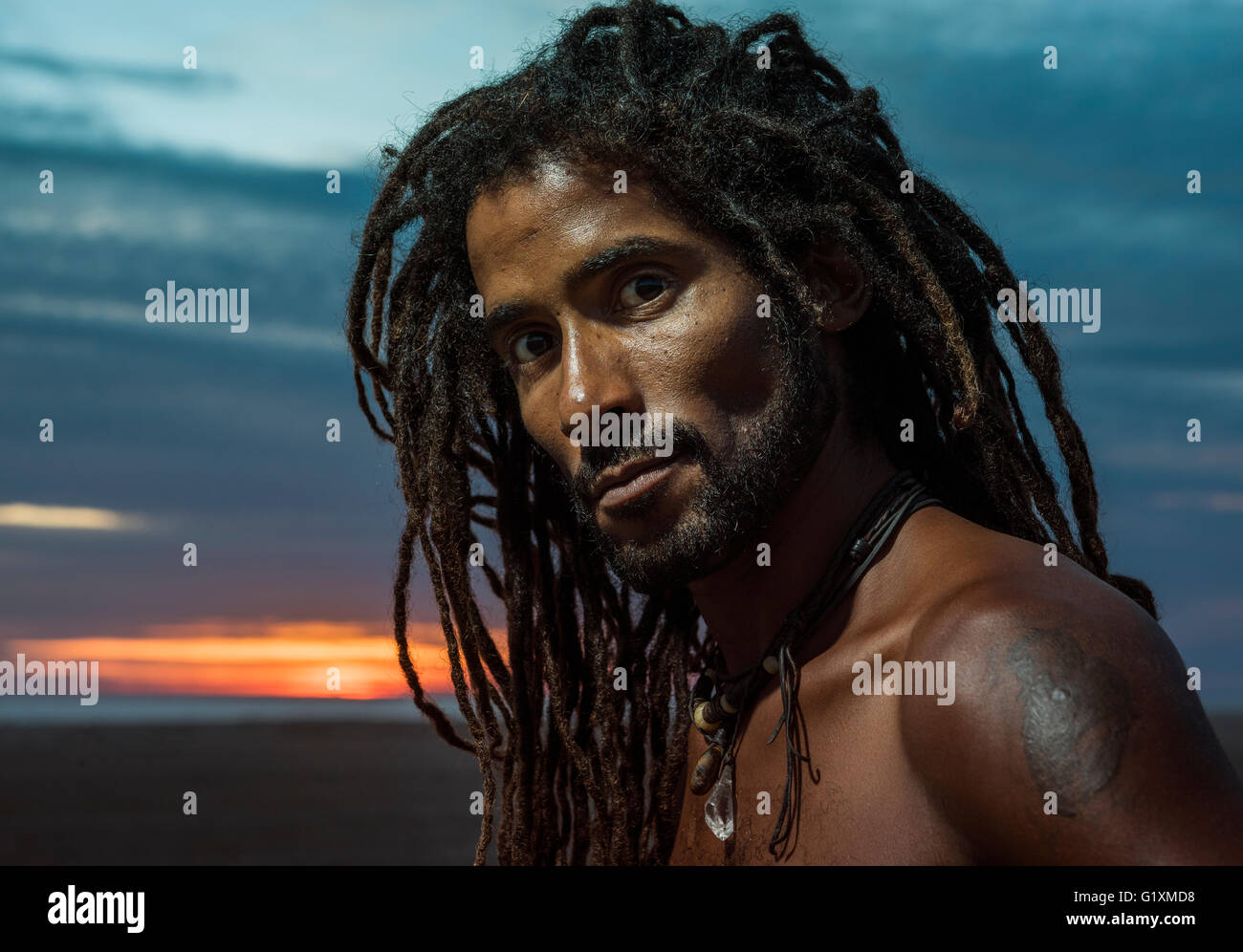 Rastaman. Tarifa, Costa de la Luz, Cadice, Andalusia, Spagna meridionale. Foto Stock