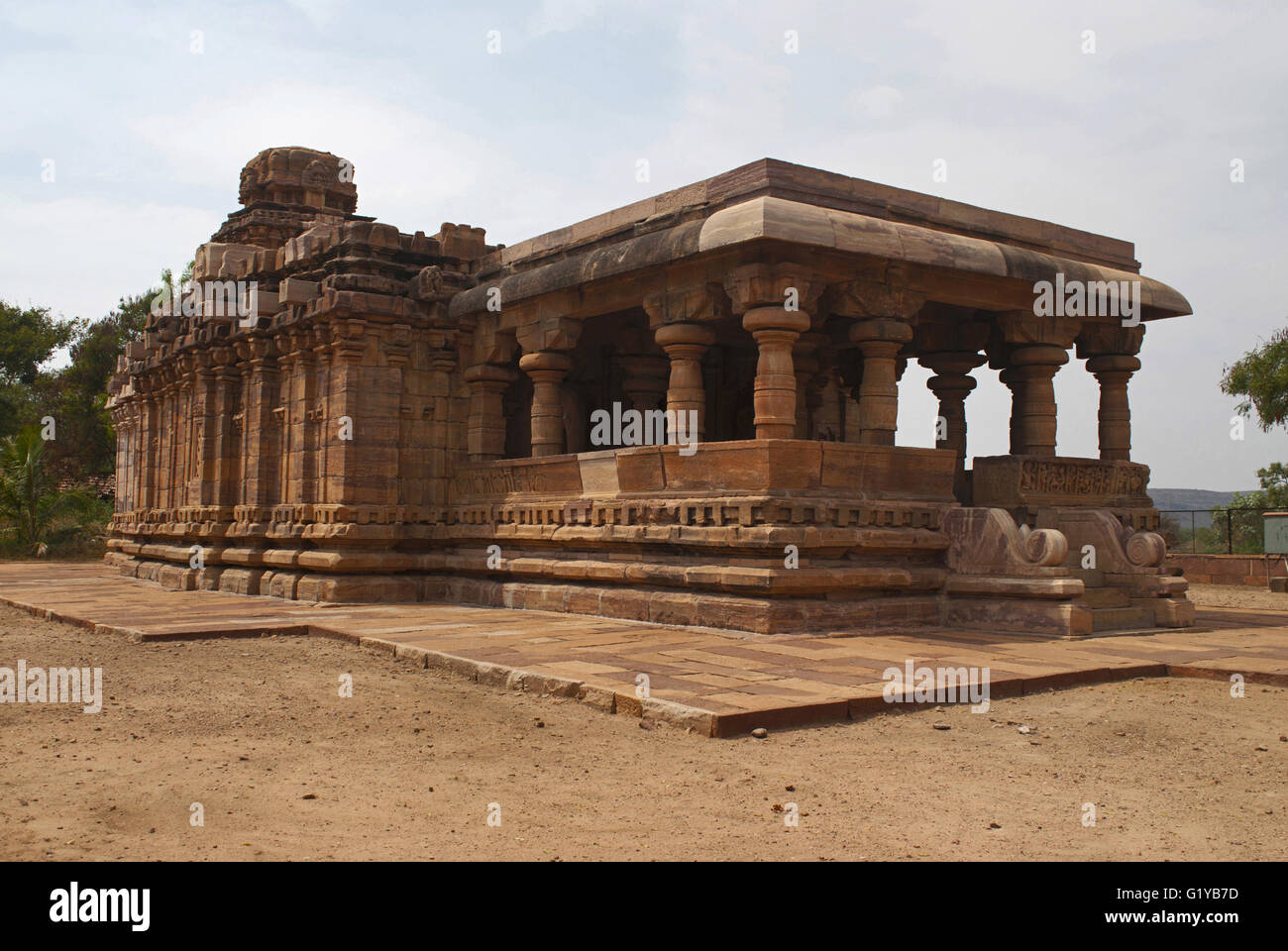 Tempio Jain, Jinalaya, noto come Jaina Narayana, Pattadakal, Karnataka, India. Vista sud-est. Foto Stock