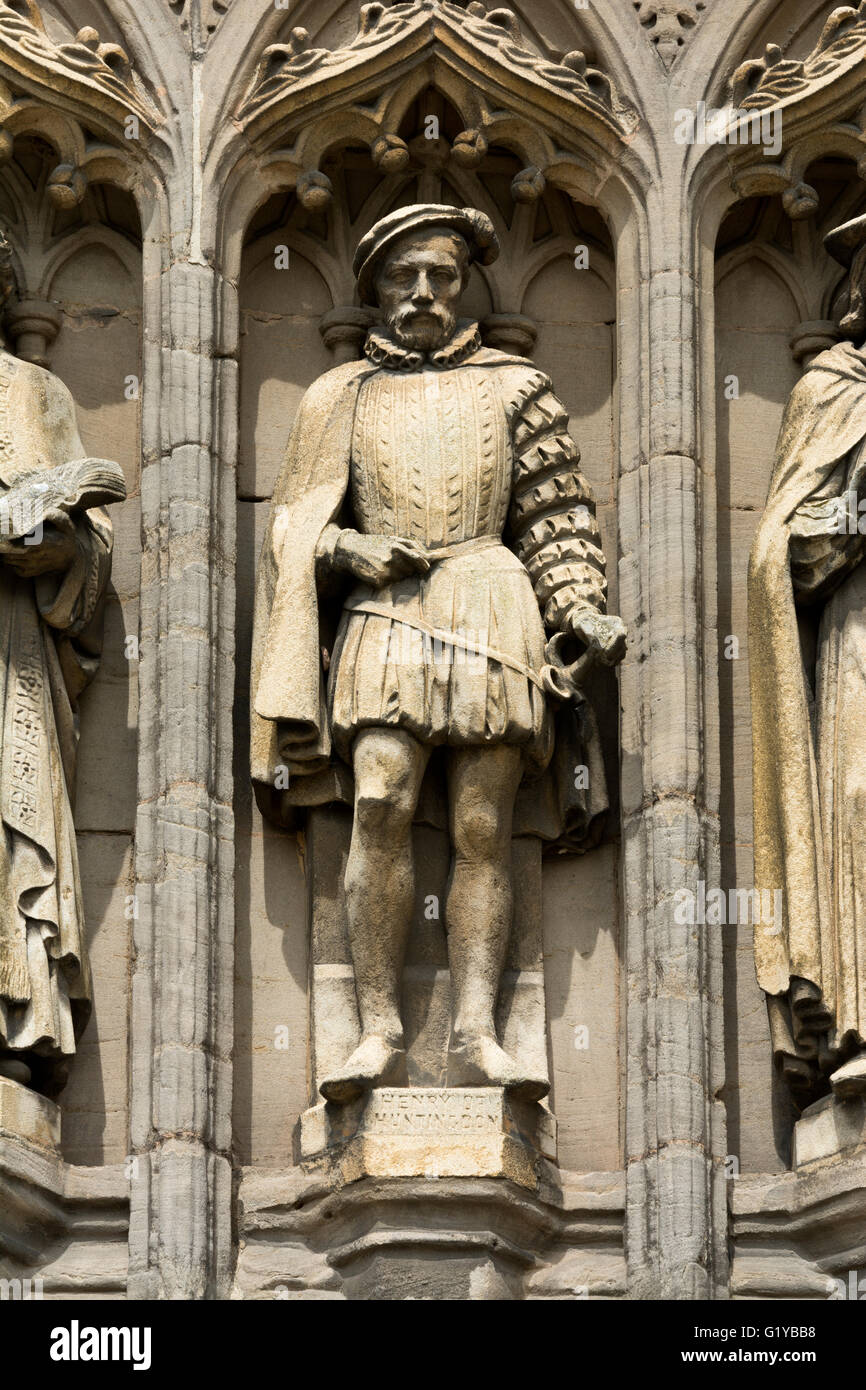 Enrico di Huntingdon statua nel portico sud della cattedrale di Leicester, Regno Unito Foto Stock