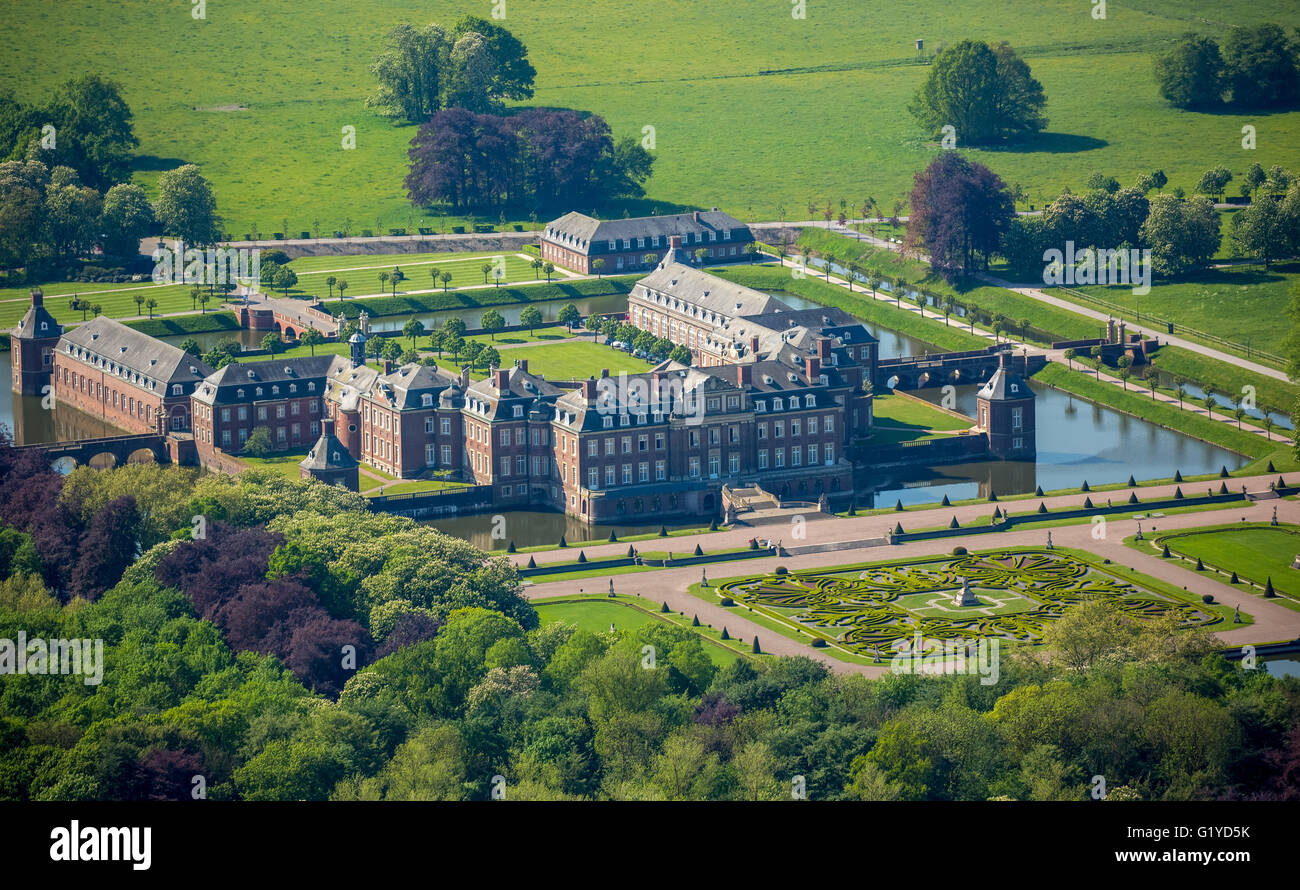 Veduta aerea del castello Nordkirchen, Castello "Vestfaliano Versailles', francese barocco, moated castle, fossato, il parco del castello barocco, Foto Stock