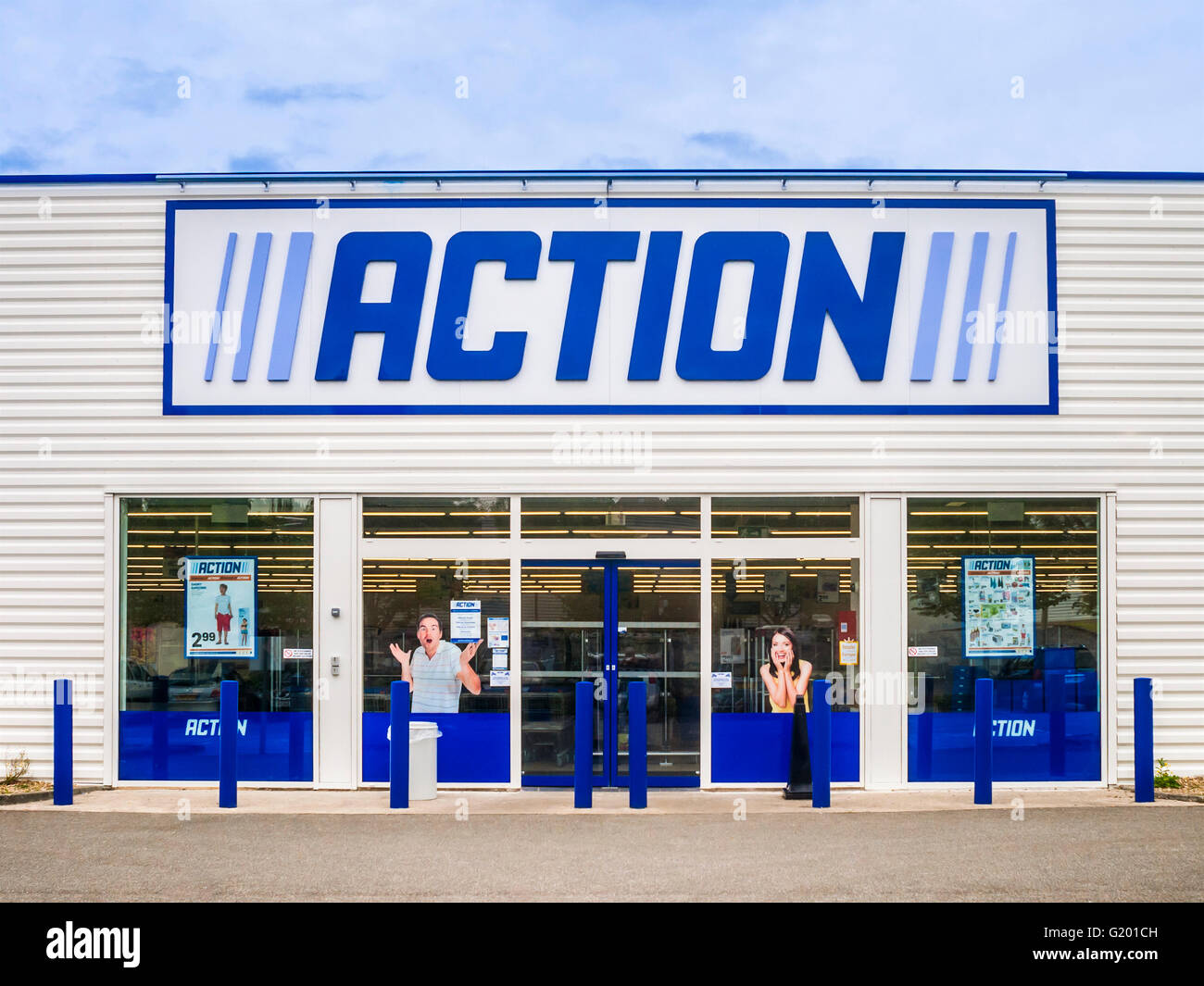 Parte anteriore del olandese "Azione" supermercato - Francia. Foto Stock