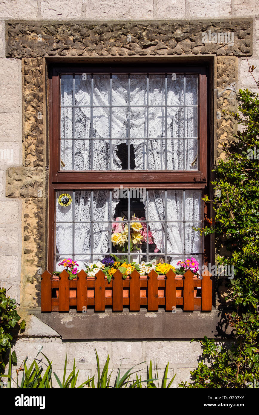 Finestra di cottage, Tideswell, Derbyshire Foto Stock