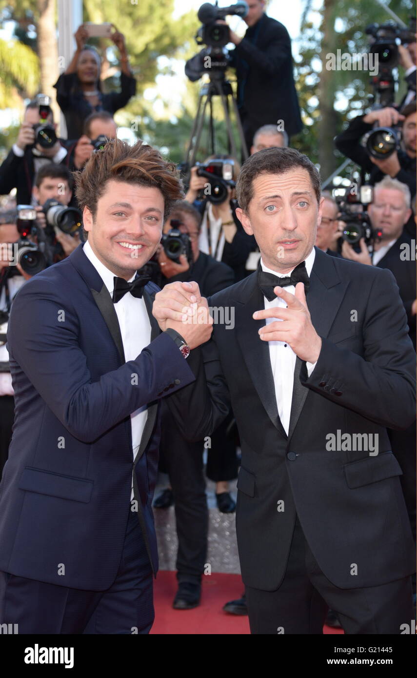 Cannes, Francia. 11 Maggio, 2016. CANNES, Francia - 21 Maggio: Gad Elmaleh (L) e Kev Adams frequentare il "elle" Premiere durante la sessantanovesima annuale di Cannes Film Festival presso il Palais des Festivals il 21 maggio 2016 a Cannes, Francia. © Federico Injimbert/ZUMA filo/Alamy Live News Foto Stock