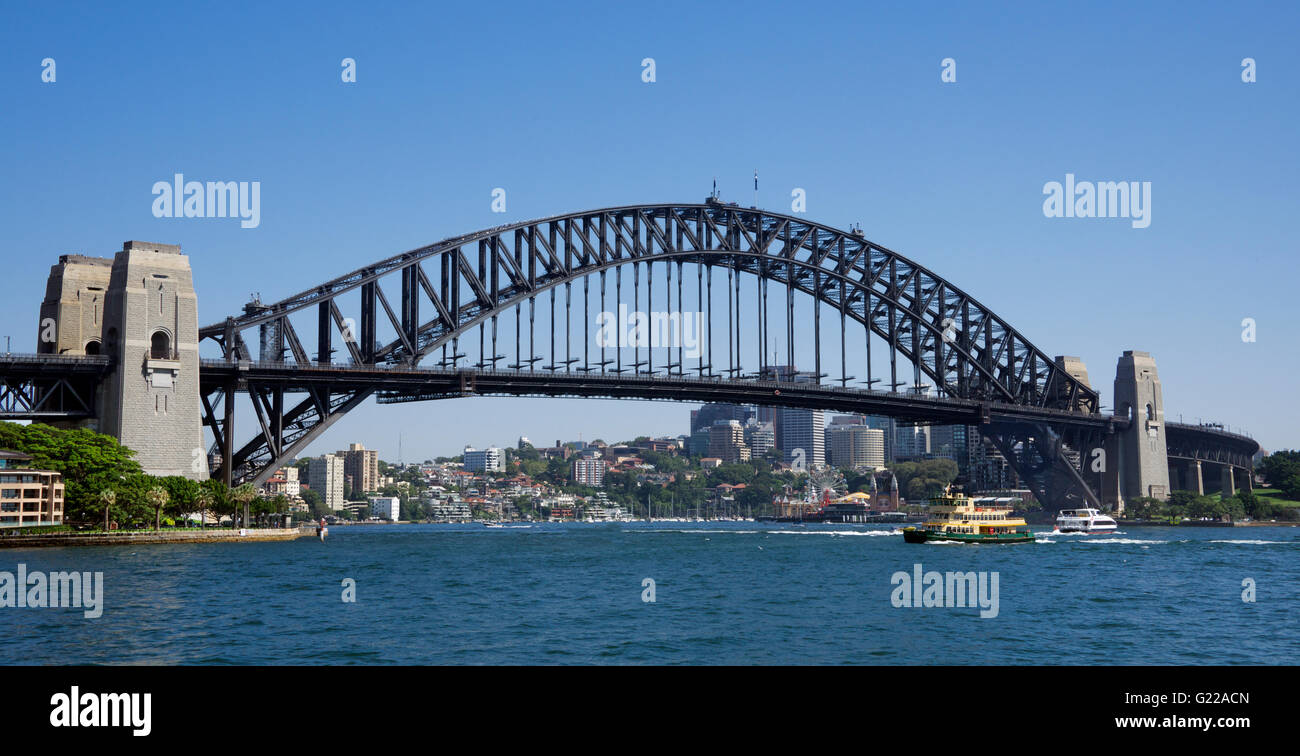 Il Ponte del Porto di Sydney e il traghetto dal Circular Quay di Sydney NSW Australia Foto Stock