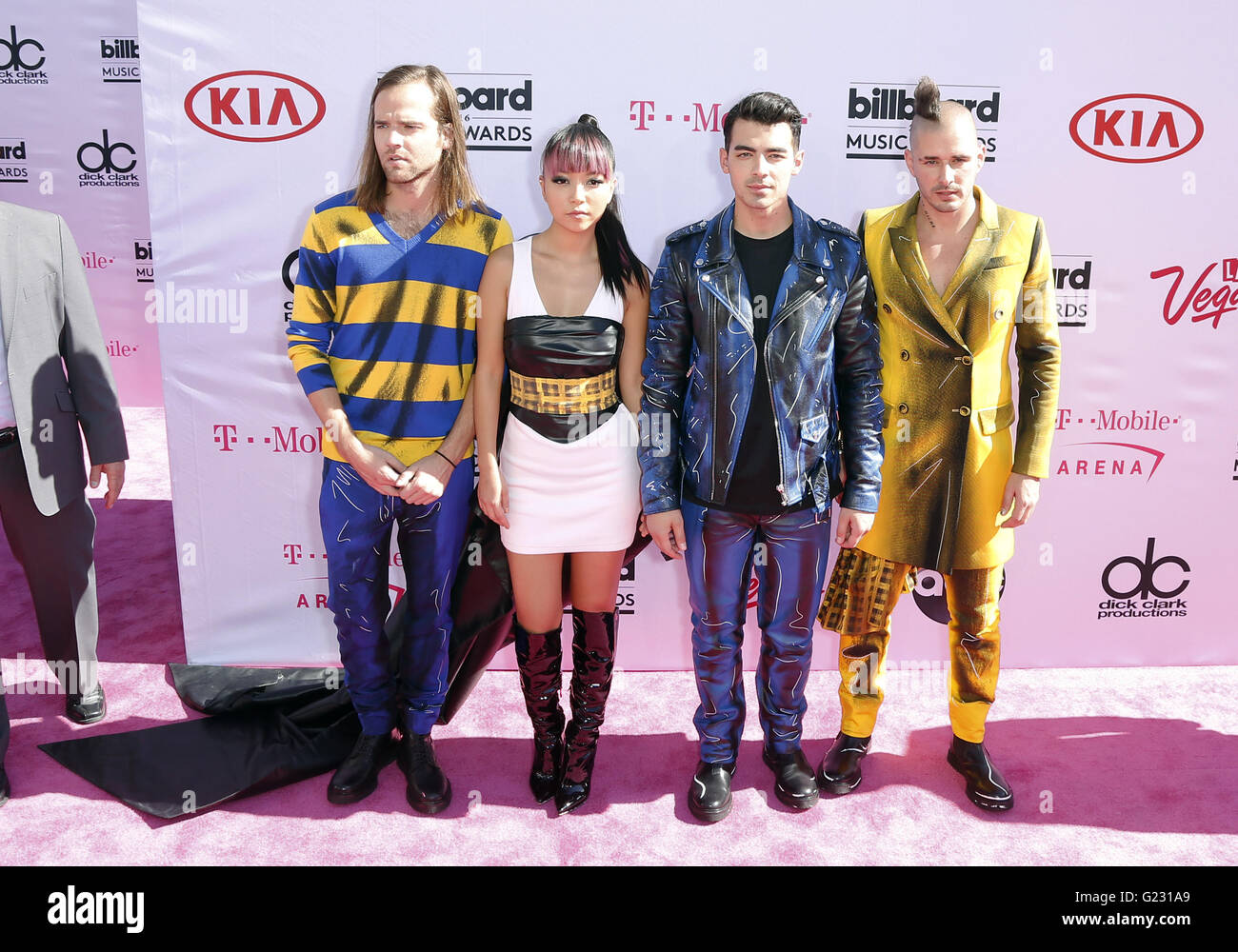 Las Vegas, NV, Stati Uniti d'America. 22 Maggio, 2016. 22 Maggio 2016 - Las Vegas NV - JinJoo Lee, Joe Jonas, Jack Lawless, Cole Whittle. 2016 Billboard Music Awards da T-Mobile Arena - Arrivi. Credito: mjt/AdMedia Credito: Mjt/AdMedia/ZUMA filo/Alamy Live News Foto Stock