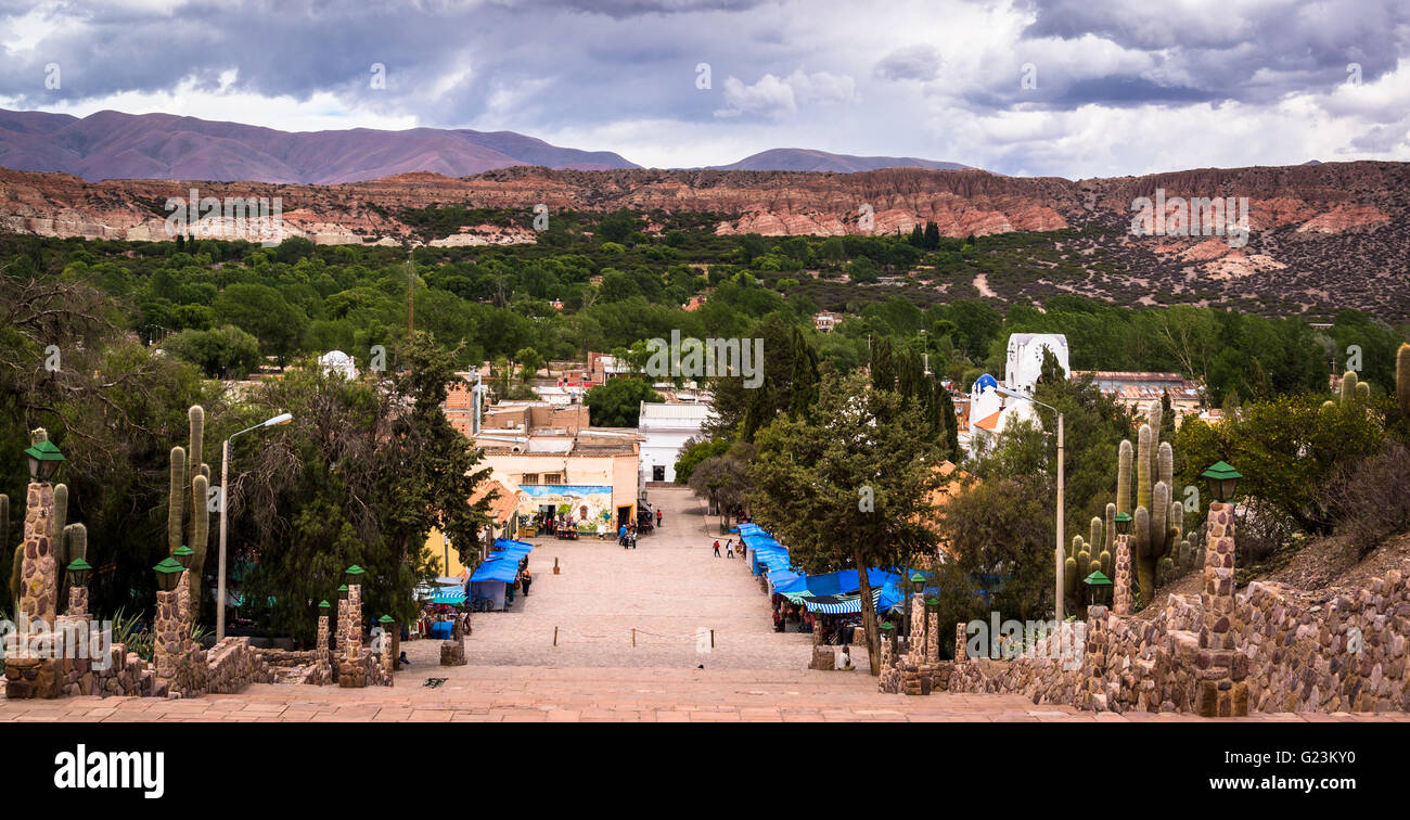 Città vista dall indipendenza monumento, Humahuaca, provincia di Jujuy, Argentina Foto Stock