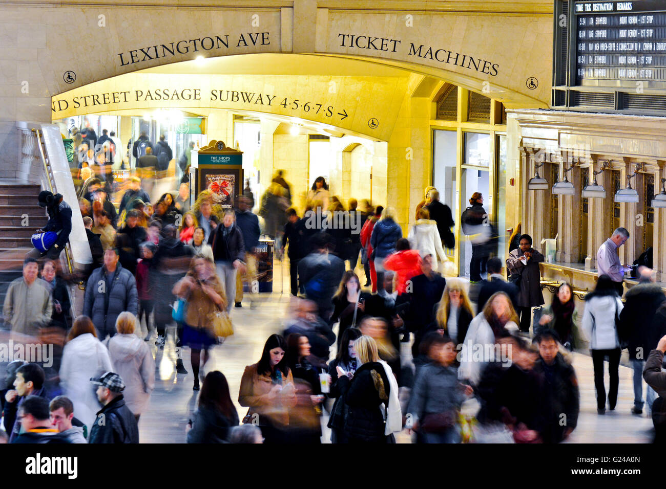 Grand Hall, Lexington Avenue di entrata e di uscita, Grand Central Terminal, Midtown Manhattan, New York, New York, Stati Uniti d'America Foto Stock