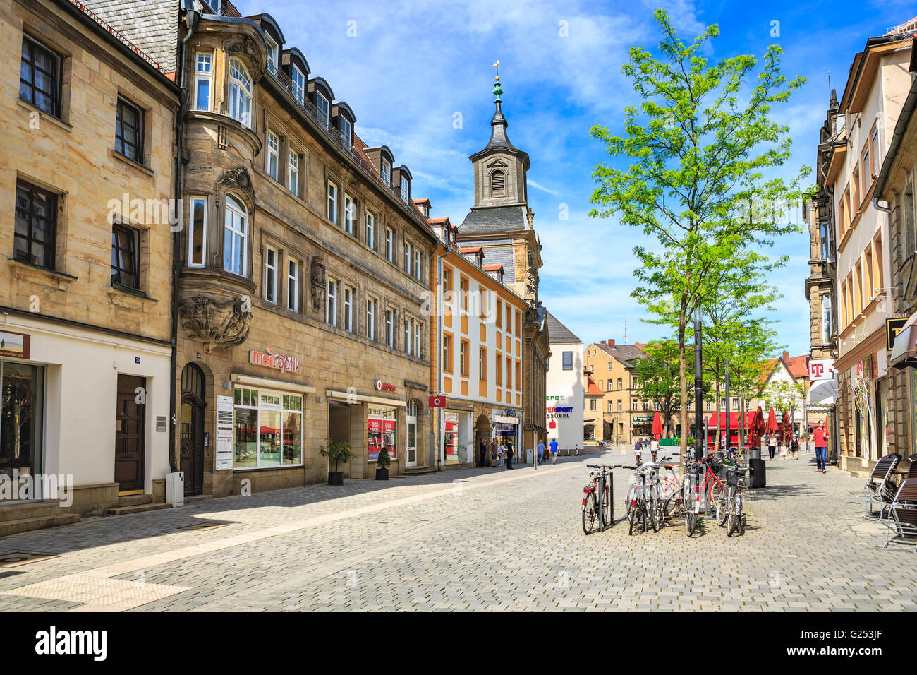 BAYREUTH, Germania - CIRCA MAI, 2016: città bavarese di Bayreuth durante l'estate. Bayreuth, Germania Foto Stock