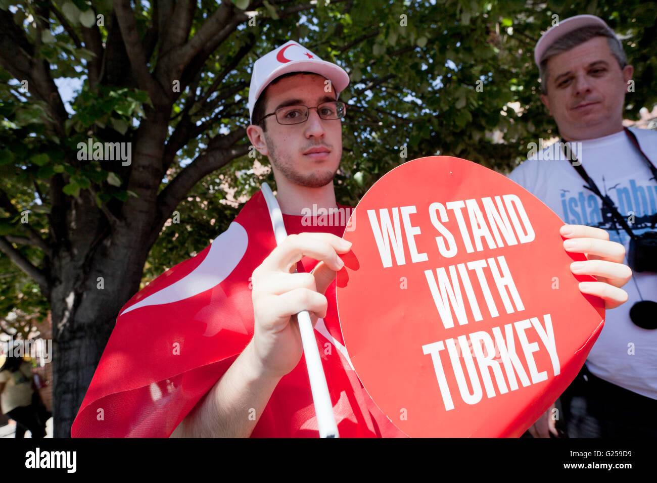 Turkish-Americans partecipare a "La pace e la solidarietà a piedi' - Washington DC, Stati Uniti d'America Foto Stock