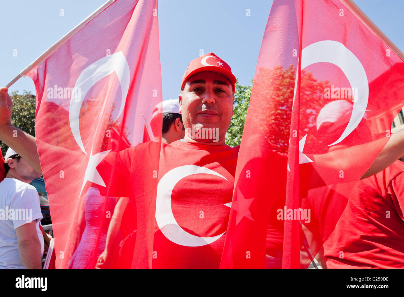 Turkish-Americans partecipare a "La pace e la solidarietà a piedi' - Washington DC, Stati Uniti d'America Foto Stock