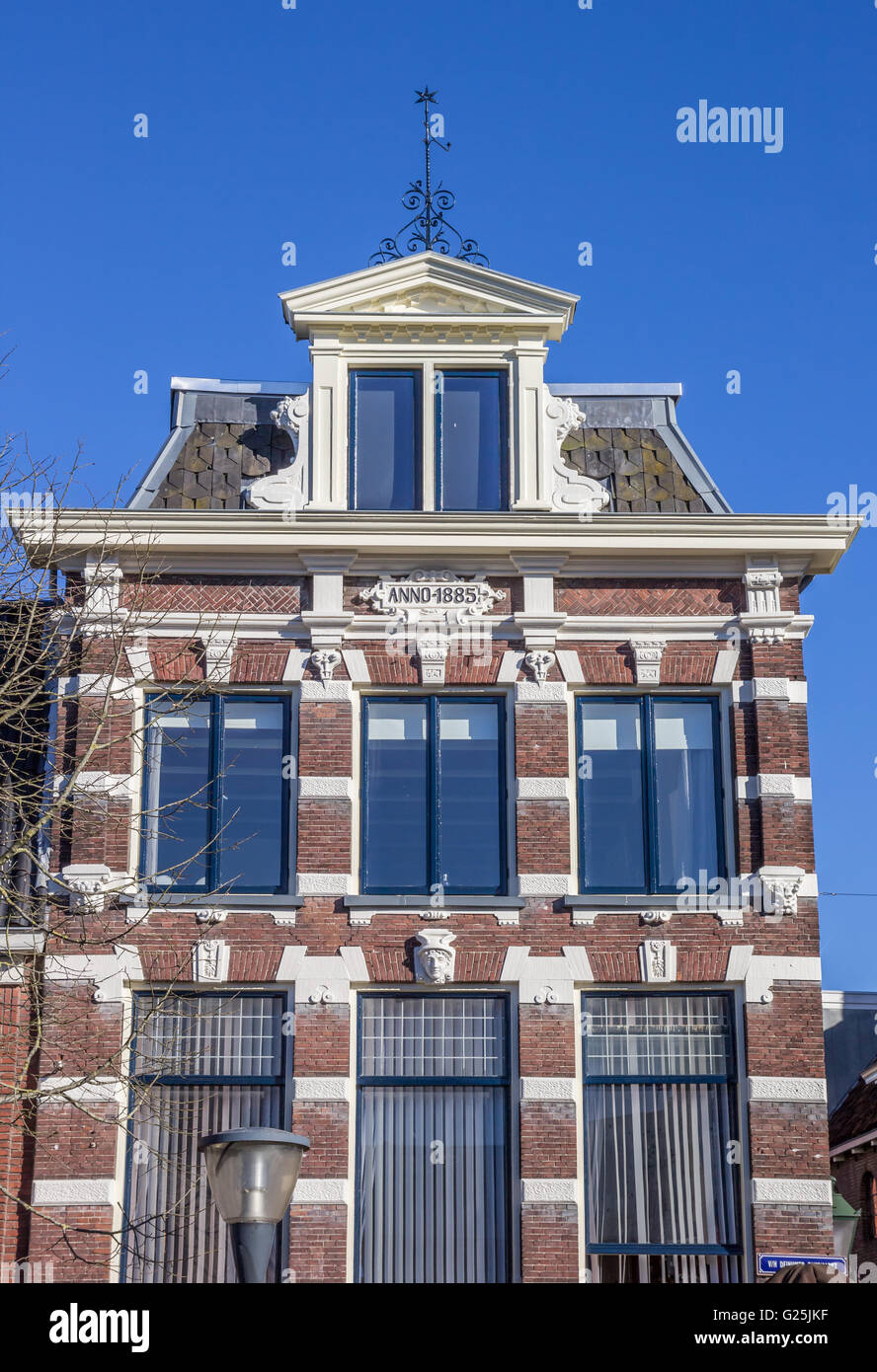 Vecchia casa in centro storico di Leeuwarden, Paesi Bassi Foto Stock