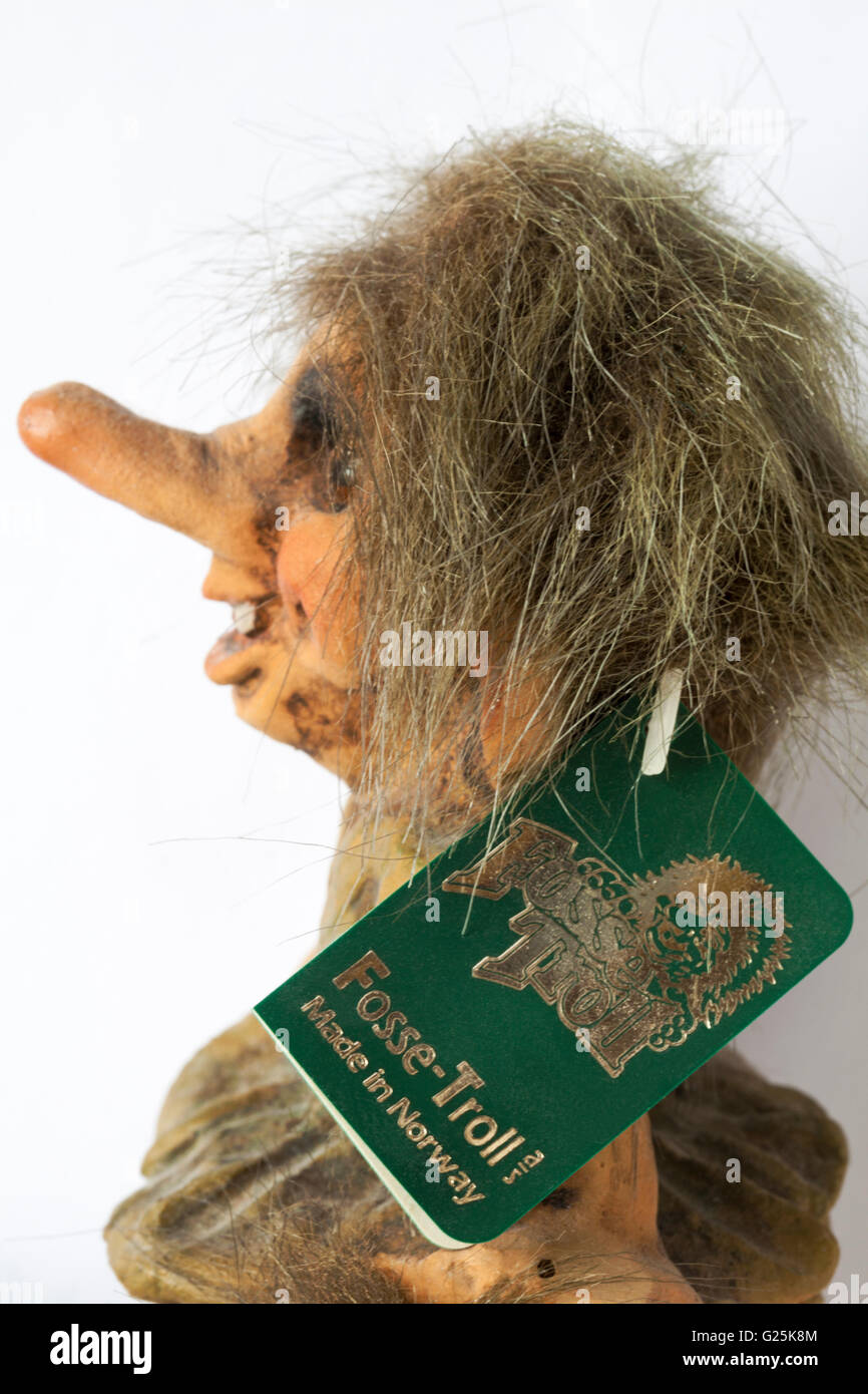 Fosse-Troll realizzati in Norvegia etichetta sul Troll scandinavi impostato su sfondo bianco Foto Stock