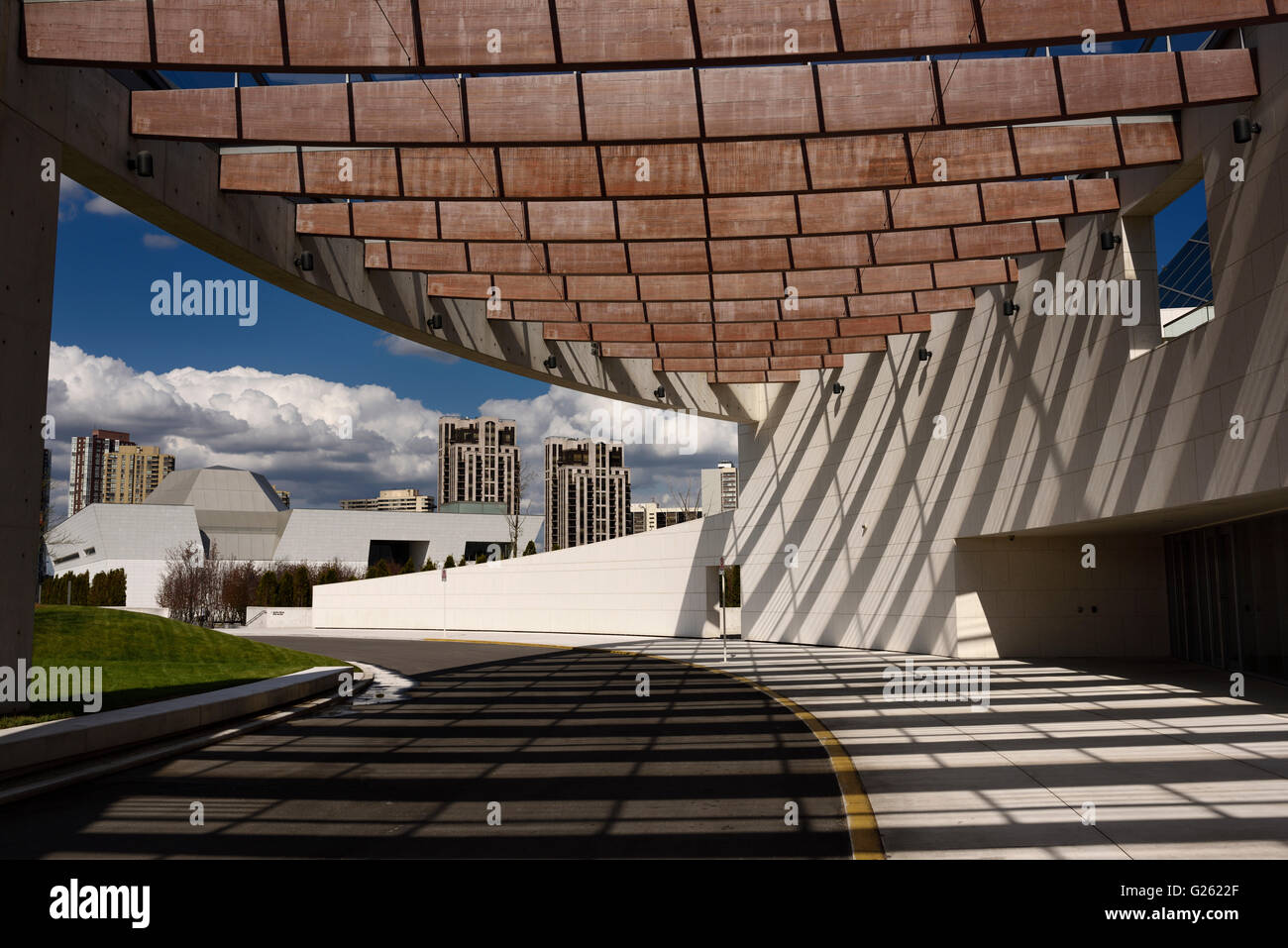 Architettura moderna del centro di Ismaili ingresso con Museo Aga Khan a Toronto Foto Stock