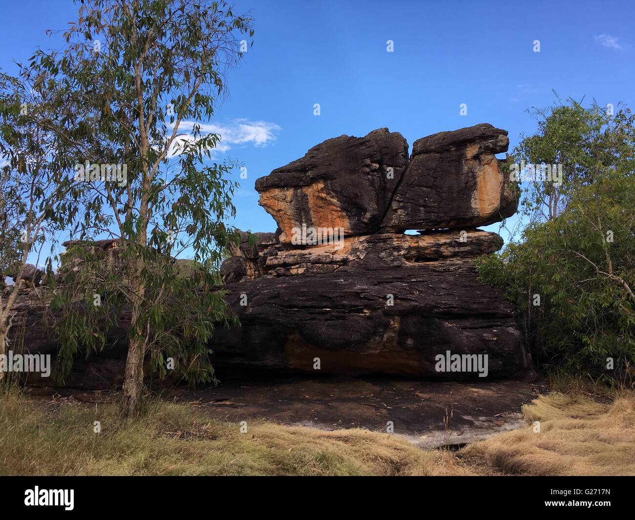 Vista delle scarpate rocciose nella parte occidentale di Arnhem Land, Territorio del Nord, l'Australia conosciuta come 'estremità superiore'. Foto Stock