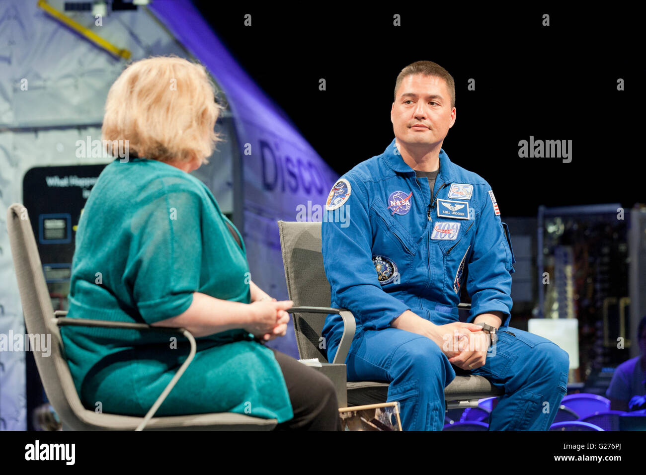 Astronauta Kjell Lindgren parlando al Museo Nazionale dell'aria e dello spazio - Washington DC, Stati Uniti d'America Foto Stock