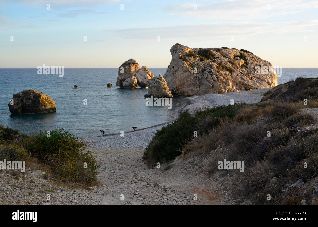 Serata a Petra tou Romiou (Roccia di Afrodite) Cipro. Foto Stock