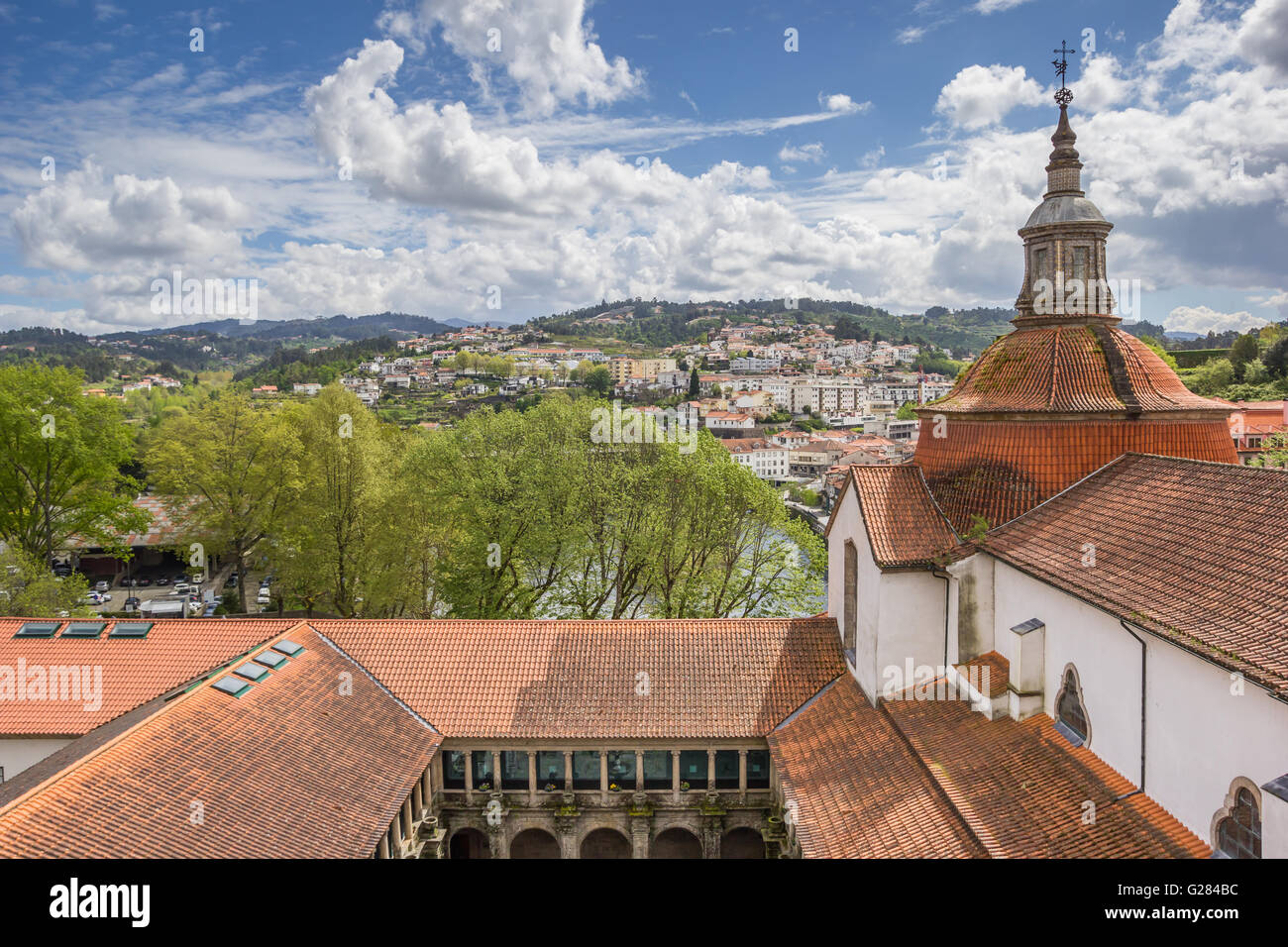 Il tetto della chiesa di San Goncalo in Amarante, Portogallo Foto Stock