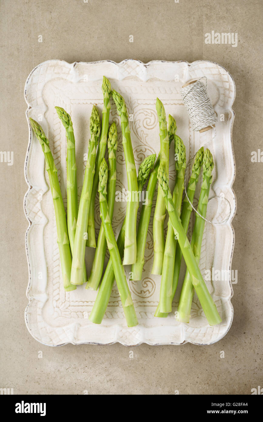 Freschi asparagi verdi Foto Stock