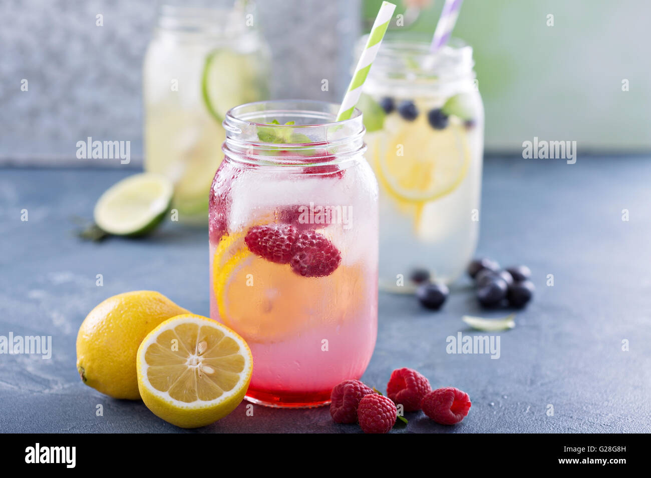 Varietà di limonata in vasi Foto Stock