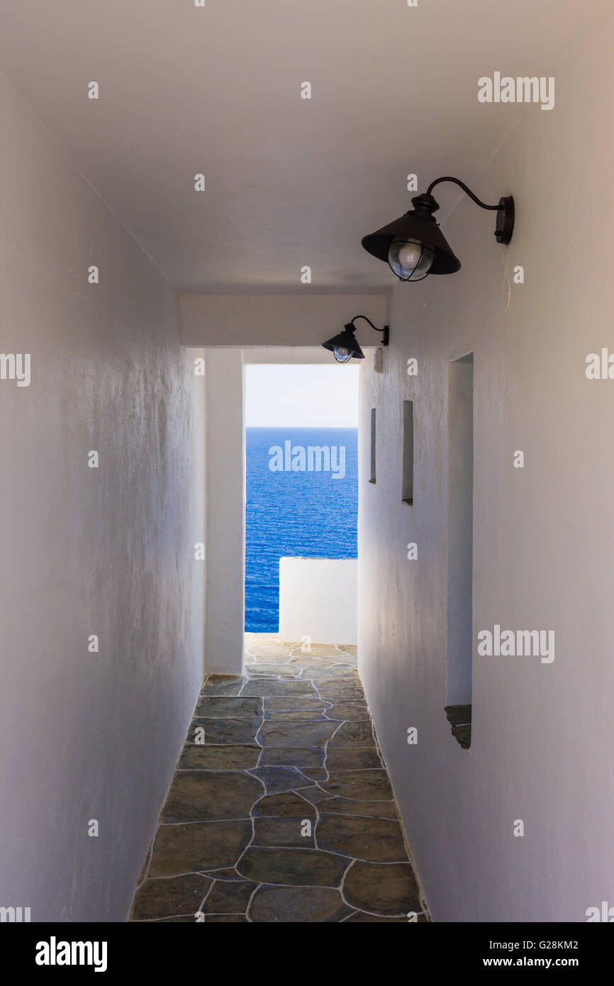 Casa delle Cicladi tunnel sulla isola di Sifnos, Grecia Foto Stock