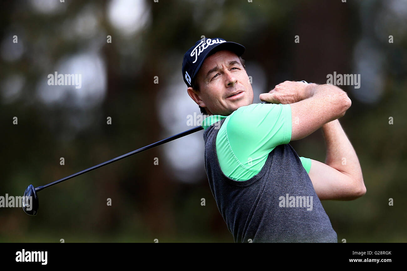 Brett Rumford durante il primo round del Bmw PGA Championship al Wentworth Club di Windsor. PREMERE ASSOCIAZIONE foto. Data immagine: Giovedì 26 maggio 2016. Vedi PA storia GOLF Wentworth. Il credito fotografico dovrebbe essere: John Walton/PA Wire. RESTRIZIONI. L'uso è soggetto a. Foto Stock