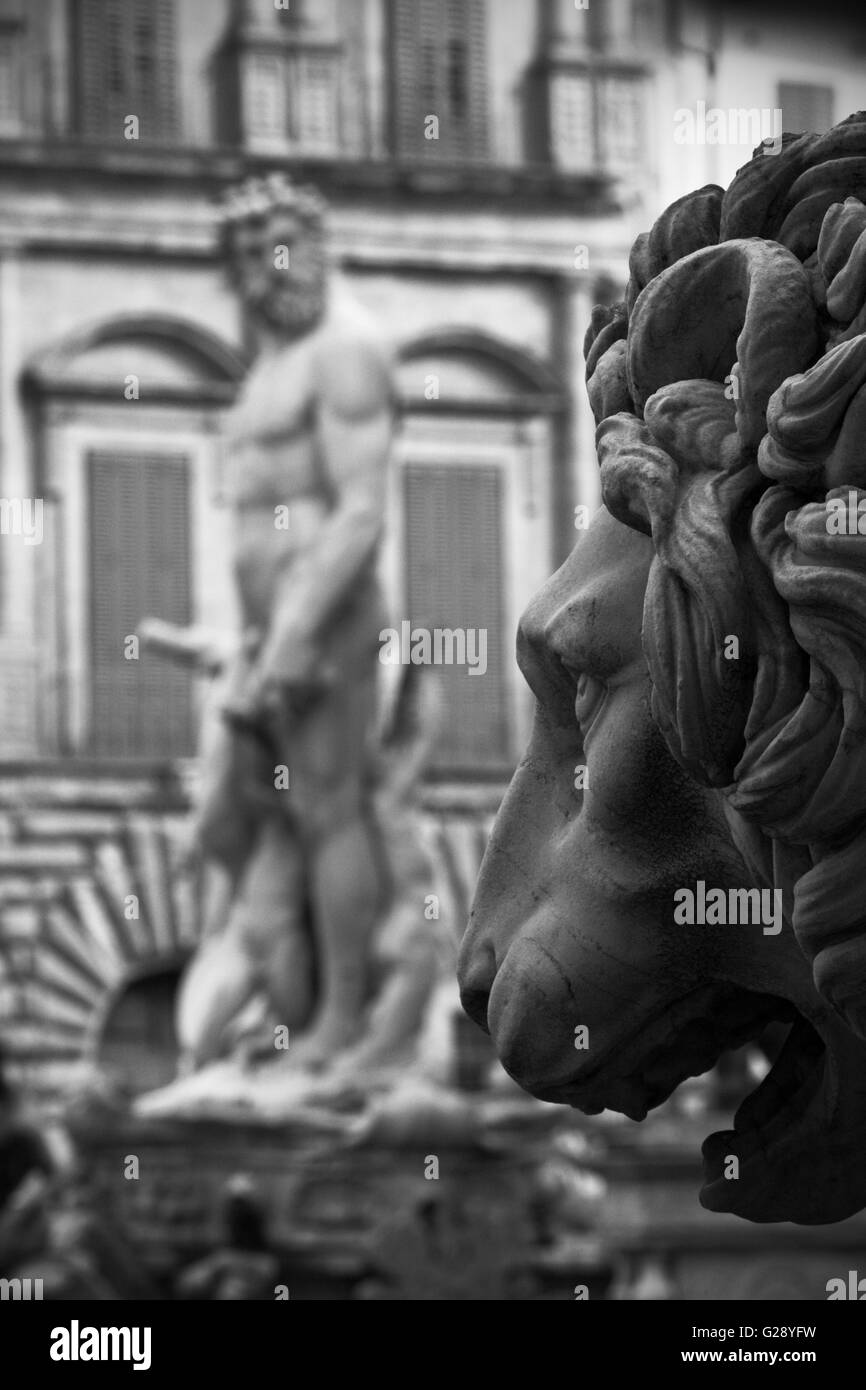 Statue in firenze - bianco e nero Foto Stock