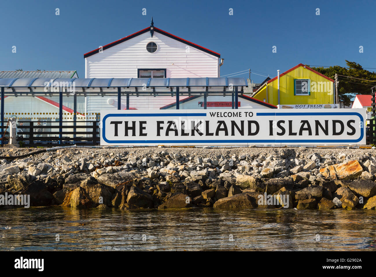 Un segno di benvenuto al porto di Stanley, Est Isole Falkland, British territorio d oltremare. Foto Stock
