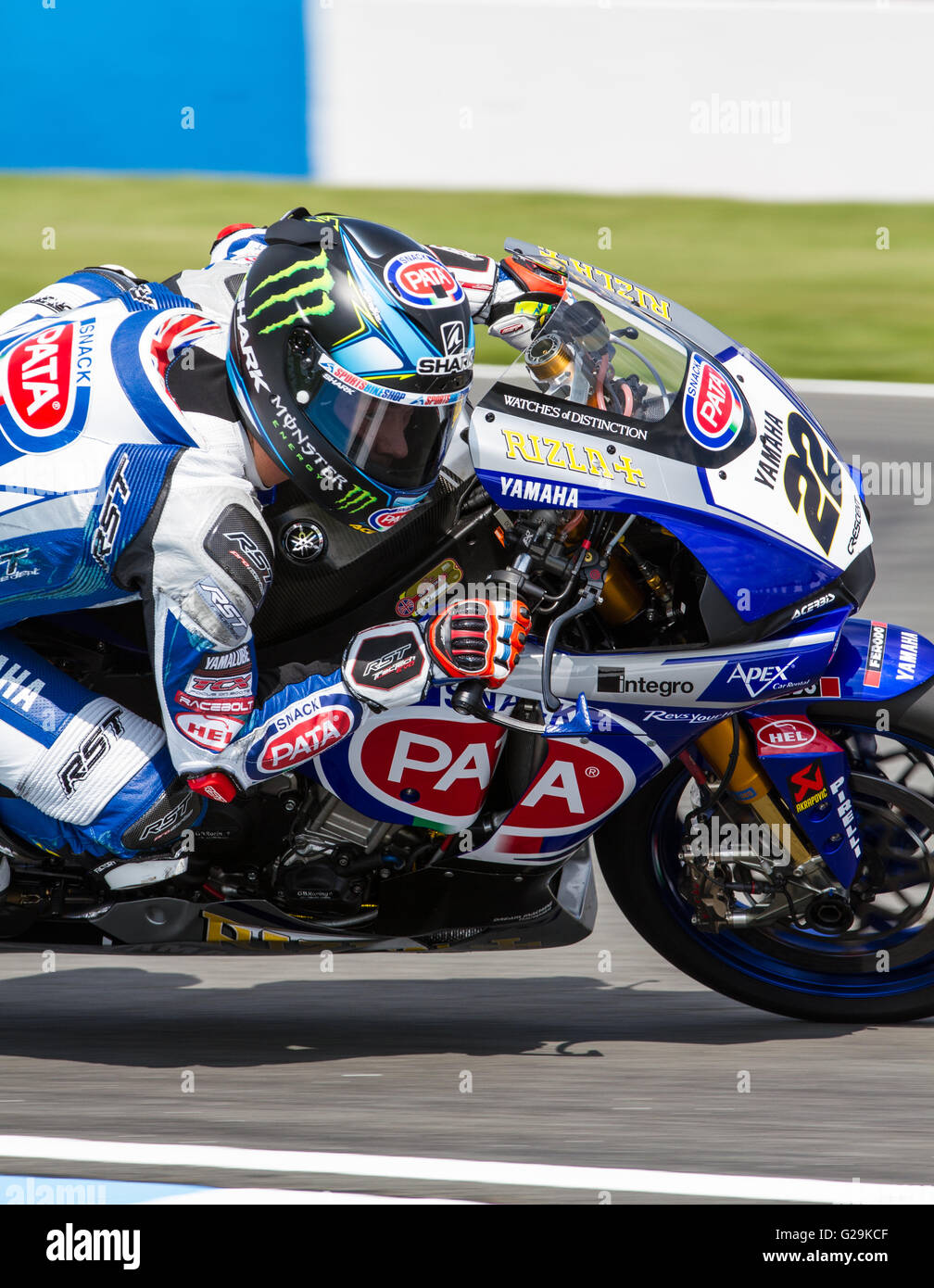 Donington Park, Regno Unito. 27 Maggio, 2016. Campionato del Mondo Superbike Acerbis UK Round 7 a Donington Park. #22 Alex Lowes - Team PATA YAMAHA UFFICIALE DEL TEAM WORLDSBK al Melbourne tornante di credito: Steven roe/Alamy Live News Foto Stock