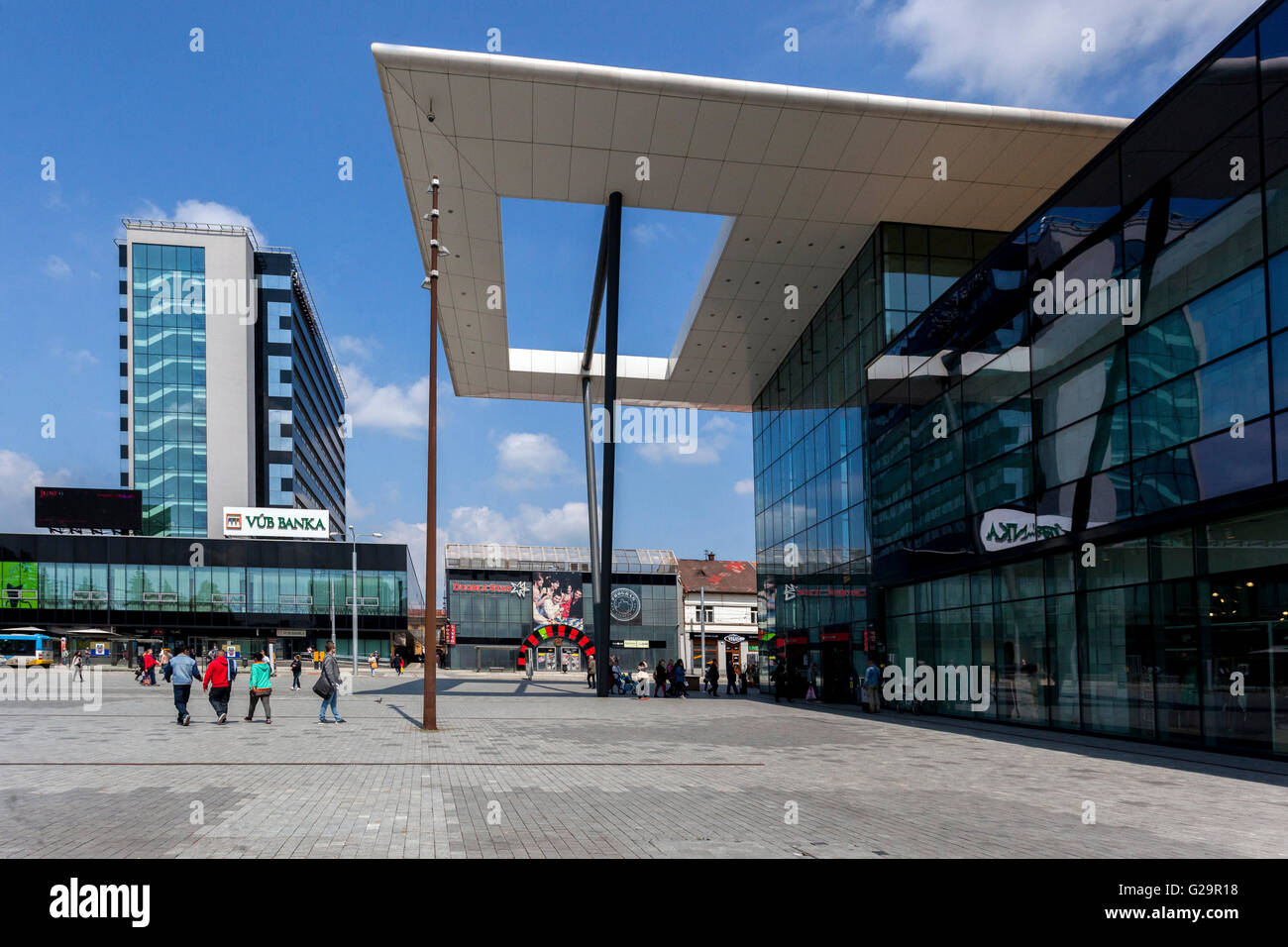 Moderno centro commerciale a Kosice, Slovacchia, Europa Foto Stock
