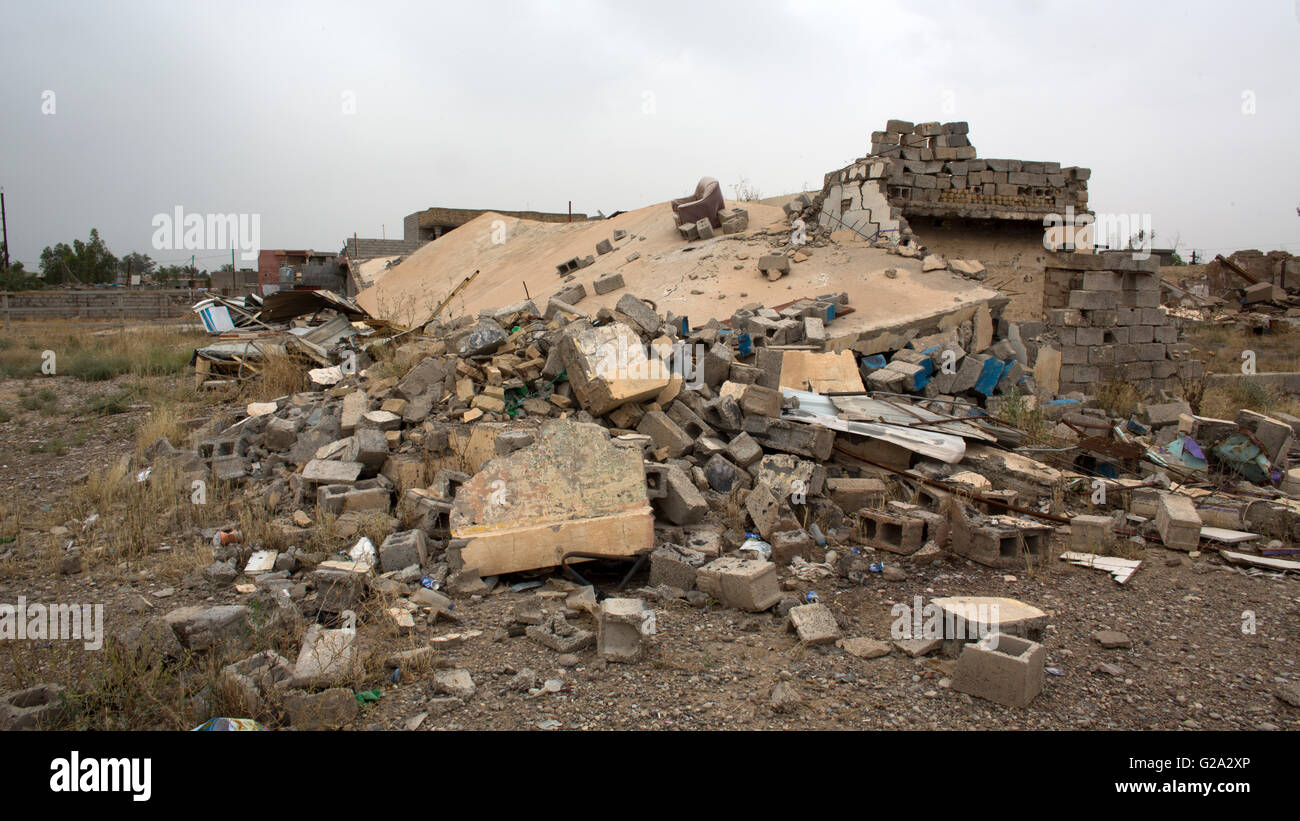 Jalawla, città nel nord Iraq orientale distrutta dopo pesanti combattimenti tra è e curdi/Milizie Foto Stock