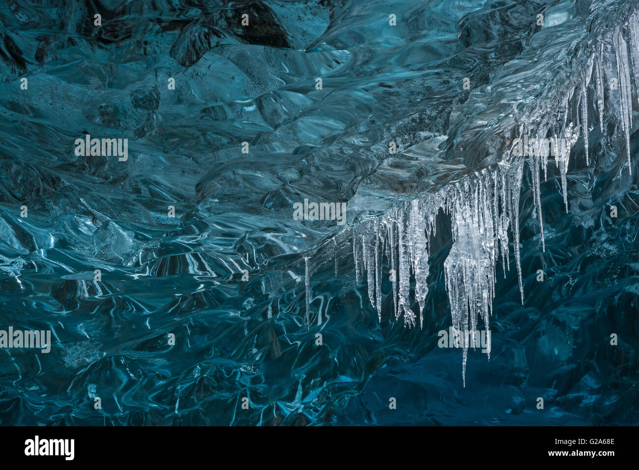 Il ghiaccio del ghiacciaio, ghiaccio, grotta di ghiaccio sotto il Vatnajökull, Regione meridionale Islanda Foto Stock