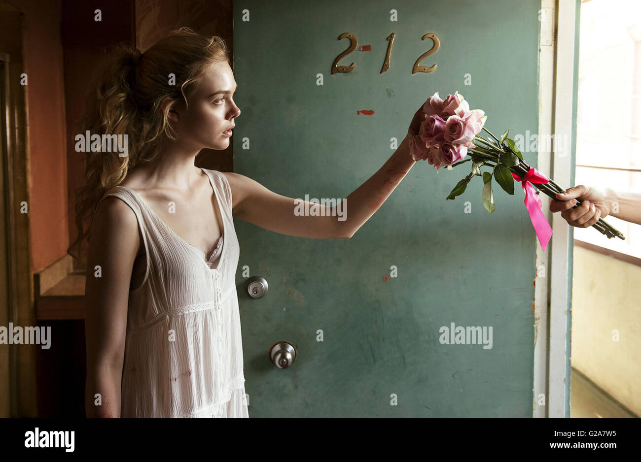 Il demone al neon (2016) ELLE FANNING Nicolas Winding Refn (DIR) RACCOLTA MOVIESTORE LTD Foto Stock